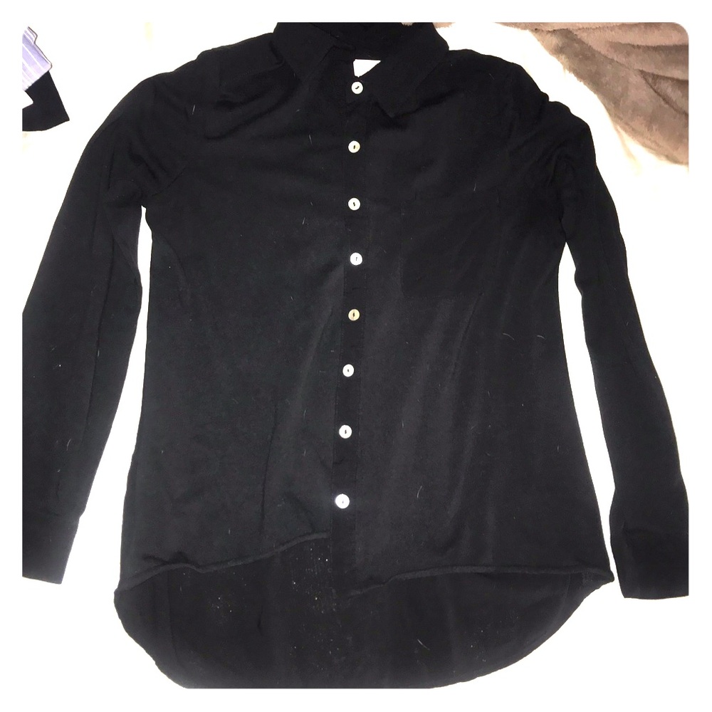 Black server shirt